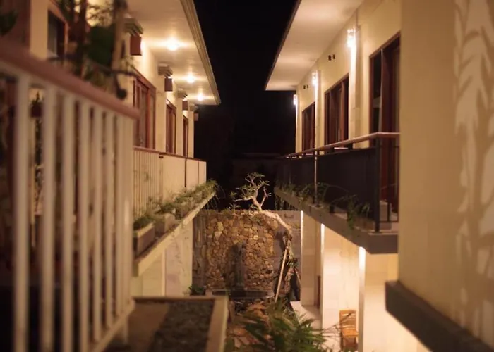 Hotel The Puspa 3*